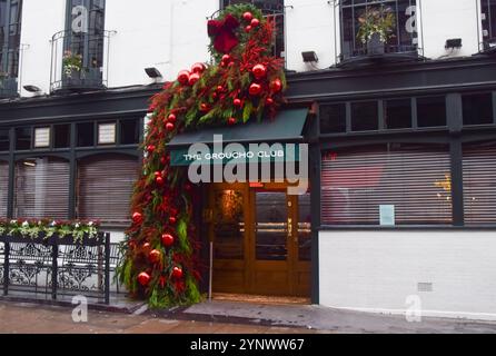 Londra, Regno Unito. 27 novembre 2024. Vista esterna del Groucho Club in Dean Street, Soho. Il famoso club privato ha avuto la sua licenza sospesa mentre la polizia indagava su un "crimine grave”. Crediti: Vuk Valcic/Alamy Live News Foto Stock