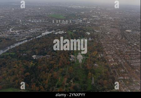 Vista aerea dei Royal Botanic Gardens Kew a Richmond, Londra, Regno Unito Foto Stock