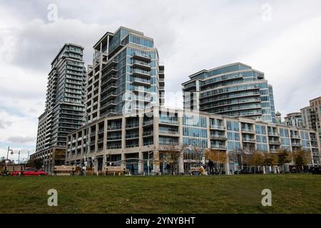 Edifici in Marine Parade Drive a Etobicoke, Toronto, Ontario, Canada Foto Stock