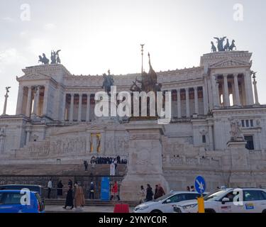Monumento a Vittorio Emanuele II, noto anche come altare della Patria a Roma, Italia. 27 novembre 2024 Foto Stock
