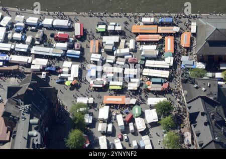 FGermany, Amburgo, Altona, St. Pauli, mercato del pesce, sala d'asta del pesce, commercio, mercato, città, vista città, vista sulla città, vista panoramica, Elba, porto, harbou Foto Stock