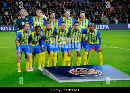 Eindhoven, Paesi Bassi. 27 novembre 2024. EINDHOVEN, 27-11-2024, Philips Stadium, UEFA Champions League stagione 2024/25, partita tra PSV e Sjachtar Donetsk, Teamphoto di Sjachtar Donetsk crediti: Pro Shots/Alamy Live News Foto Stock