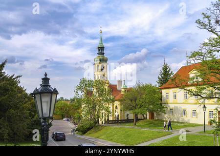 PRAGA, 20 MAGGIO 2023: Bellissimo centro storico della capitale ceca Foto Stock