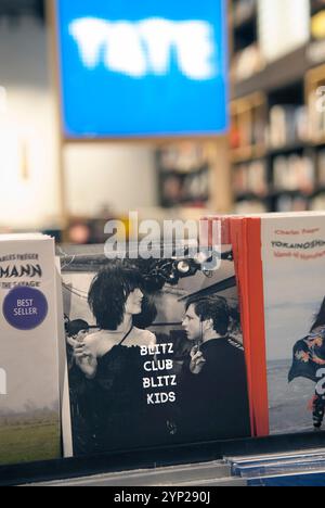 The Tate Modern, libreria che vende libri fotografici e zone fotografiche. Londra, Inghilterra anni '2017 2010 Regno Unito HOMER SYKES Foto Stock