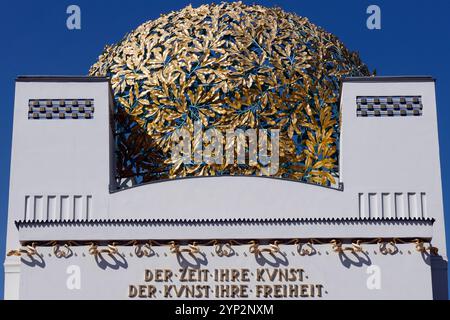 L'edificio della Secessione progettato da Joseph Maria Olbrich nel 1897, Art Nouveau, Vienna, Austria, Europa Foto Stock