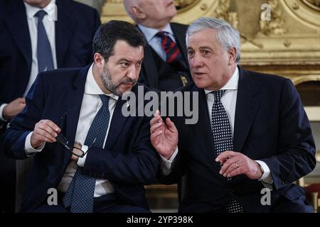 Roma, Italia. 22 ottobre 2022. Foto Roberto Monaldo/LaPresse22-10-2022 Roma (Italia) politica Quirinale - giuramento del governo Meloni nella foto Matteo Salvini, Antonio Tajani 22-10-2022 Roma (Italia) politica Palazzo del Quirinale - giuramento del governo Meloni nella foto Matteo Salvini, Antonio Tajani crediti: LaPresse/Alamy Live News Foto Stock