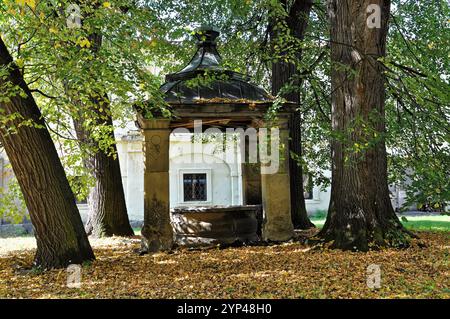 Klášter V Doksanech / Monastero di Doksany Foto Stock