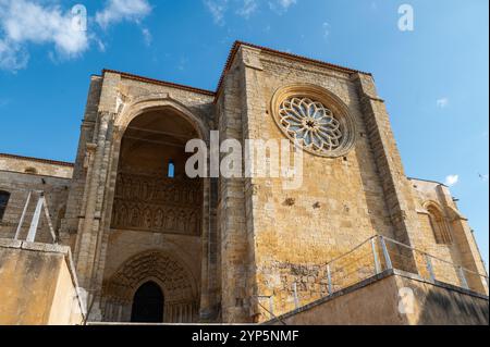 Chiesa di Santa Maria la Blanca a Villalcazar de Sirga, Palencia, Spagna Foto Stock