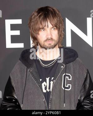 Seoul, Corea del Sud. 28 novembre 2024. Il gruppo Tame Impala Kevin Paker, partecipa a una chiamata fotografica per l'evento aperto di punta di Celine Cheongdam a Seoul, Corea del Sud, il 28 novembre 2024. (Foto di Lee Young-ho/Sipa USA) credito: SIPA USA/Alamy Live News Foto Stock