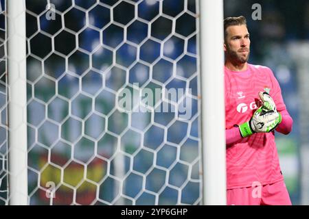 Mlada Boleslav, Repubblica Ceca. 28 novembre 2024. Il portiere Adrian (Siviglia) è visto durante la UEFA Conference League, 4 ° turno partita: FK Mlada Boleslav vs Real Betis Balompie Sevilla, a Mlada Boleslav, Repubblica Ceca, il 28 novembre 2024. Crediti: Radek Petrasek/CTK Photo/Alamy Live News Foto Stock