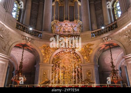 VERSAILLES FRANCIA 1 APRILE : interni, dettagli architettonici un soffitto della Cappella reale, a Versailles, Francia, Europa Foto Stock