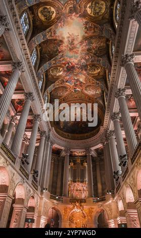 VERSAILLES FRANCIA 1 APRILE : interni, dettagli architettonici un soffitto della Cappella reale, a Versailles, Francia, Europa Foto Stock