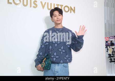 Taipei. 30 novembre 2024. L'attore taiwanese Patrick Shih partecipa alla cerimonia di apertura del flagship store Louis Vuitton a Taipei, il 29 novembre 2024. (Foto di Costfoto/NurPhoto) credito: NurPhoto SRL/Alamy Live News Foto Stock