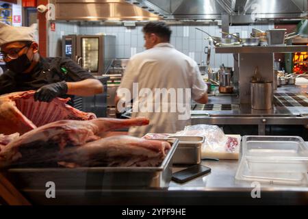 Maximo Restaurant Kitchen a Roma Norte, città del Messico, Messico Foto Stock