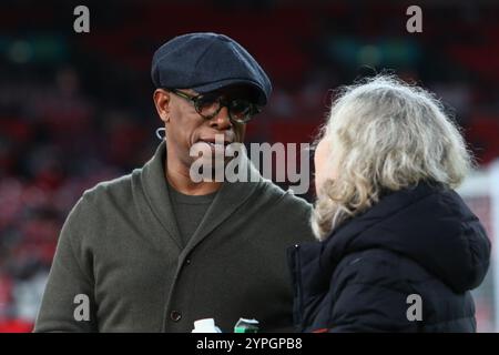 Londra, Regno Unito. 30 novembre 2024. Londra, Inghilterra, 30 novembre 2024: Ian Wright durante la partita amichevole internazionale tra Inghilterra e Stati Uniti al Wembley Stadium di Londra, Inghilterra (Alexander Canillas/SPP) crediti: SPP Sport Press Photo. /Alamy Live News Foto Stock