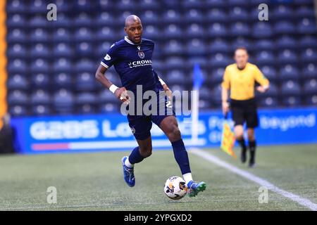 30 novembre 2024; Rugby Park, Kilmarnock, Scozia: Scottish Premiership Football, Kilmarnock contro Dundee; Mohamad Sylla di Dundee sul pallone Foto Stock