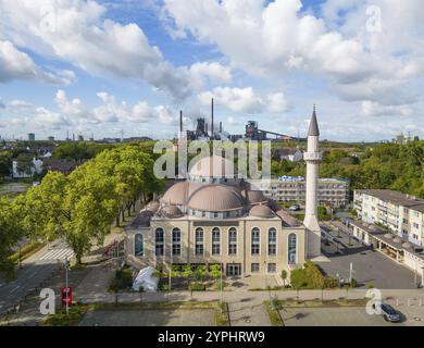 La Moschea centrale nella città di Duisburg è un luogo di culto islamico ed è stata aperta nel 2008 Foto Stock