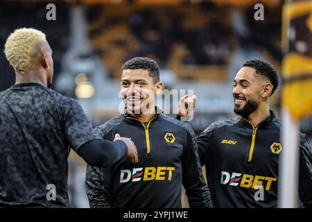 Wolverhampton, Regno Unito. 30 novembre 2024. Wolverhampton, Inghilterra, 30 novembre 2024: I lupi si riscaldano durante la partita di calcio tra Wolverhampton Wanderers e Bournemouth allo stadio Molineux di Wolverhampton, Inghilterra (Natalie Mincher/SPP) crediti: SPP Sport Press Photo. /Alamy Live News Foto Stock