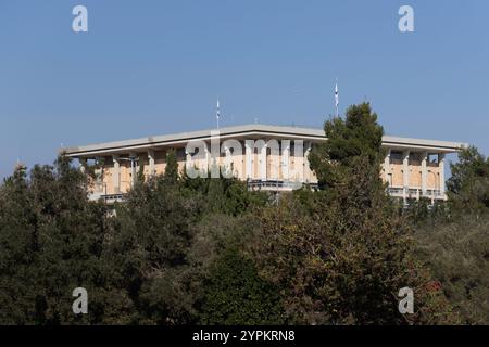 Vista della Knesset unicamerale il legislatore nazionale di Israele, trova in Kiryat HaLeom noto anche come Kiryat HaUma che era tradizionalmente considerato la parte settentrionale del Givat Ram quartiere. Gerusalemme ovest. Israele Foto Stock