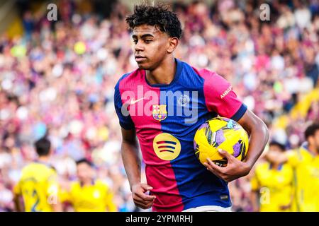 Barcellona, Espagne. 30 novembre 2024. Lamine YAMAL di Barcellona durante il campionato spagnolo la Liga match tra FC Barcelona e UD Las Palmas il 30 novembre 2024 all'Estadi Olimpic Lluis Companys di Barcellona, Spagna - foto Matthieu Mirville (J Garcia)/DPPI Credit: DPPI Media/Alamy Live News Foto Stock