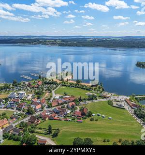 La regione turistica del Distretto dei Laghi della Franconia vicino a Enderndorf sul Großer Brombachsee dall'alto Foto Stock
