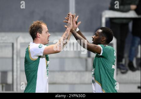 Nolan Gillot di RAAL festeggia dopo aver segnato durante una partita di calcio tra KAS Eupen e RAAL la Louviere, a Eupen, il giorno 13 della 2024-2025 'Challenger Pro League' 1B seconda divisione del campionato belga, domenica 01 dicembre 2024. BELGA FOTO JOHN THYS Foto Stock