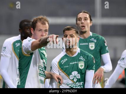 Nolan Gillot di RAAL festeggia dopo aver segnato durante una partita di calcio tra KAS Eupen e RAAL la Louviere, a Eupen, il giorno 13 della 2024-2025 'Challenger Pro League' 1B seconda divisione del campionato belga, domenica 01 dicembre 2024. BELGA FOTO JOHN THYS Foto Stock