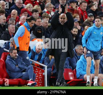 Liverpool, Regno Unito. 1 dicembre 2024. Il capo-allenatore del Manchester City Pep Guardiola durante la partita di Premier League ad Anfield, Liverpool. Il credito per immagini dovrebbe essere: Simon Bellis/Sportimage Credit: Sportimage Ltd/Alamy Live News Foto Stock