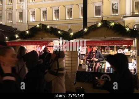 Mercatino di Natale di Helsinki 2024 Foto Stock