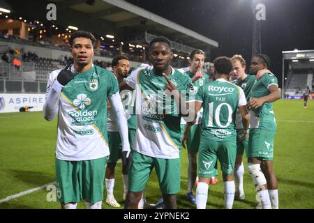 Eupen, Belgio. 1 dicembre 2024. Mouhamed Belkeir del RAAL festeggia dopo aver segnato durante una partita di calcio tra KAS Eupen e RAAL la Louviere, a Eupen, il giorno 13 della seconda divisione 2024-2025 "Challenger Pro League" 1B del campionato belga, domenica 01 dicembre 2024. BELGA FOTO JOHN THYS credito: Belga News Agency/Alamy Live News Foto Stock