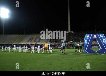 Firenze, Italia. 1 dicembre 2024. Squadra Fiorentina durante la partita di serie A Enilive 2024/2025 tra Fiorentina e Inter - serie A Enilive allo Stadio Artemio Franchi - Sport, calcio - Firenze, Italia - domenica 1 dicembre 2024 (foto di massimo Paolone/LaPresse) crediti: LaPresse/Alamy Live News Foto Stock