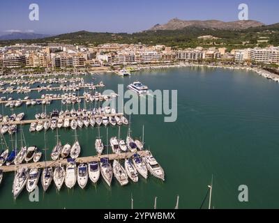 Puerto deportivo, Port d Alcudia, Maiorca, Isole baleari, Spagna, Europa Foto Stock