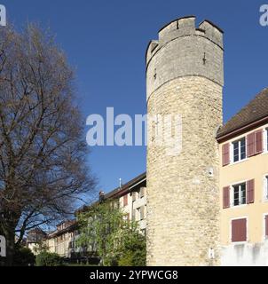 Vista sulle antiche mura della città di Biel, Svizzera, Europa Foto Stock