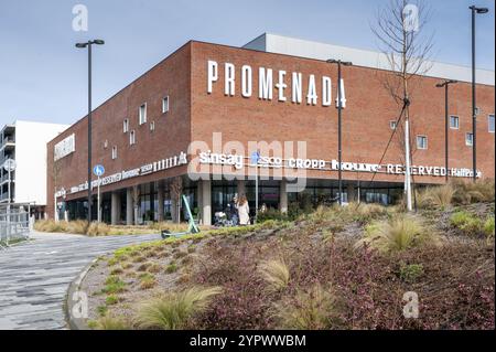 Nitra, Slovacchia, 24 febbraio 2024: Il centro commerciale OC Promenada nella città di Nitra. Slovacchia, Europa Foto Stock