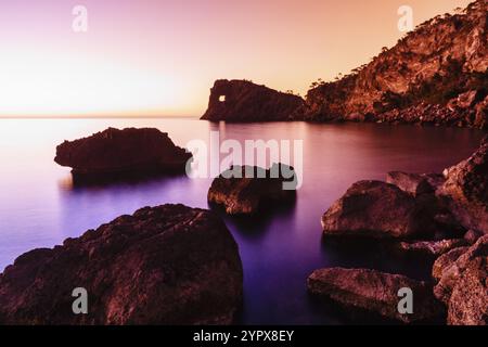 Sa Foradada, Son Marroig-Foradada, Valldemossa. Parque Natural de la Sierra de Tramuntana, Maiorca, Isole Baleari, Spagna, Europa Foto Stock