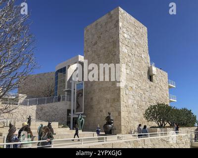 Il museo Getty Center di Los Angeles, California, è stato progettato dall'architetto Richard Meier nel 1997. Famosa attrazione turistica, la California. STATI UNITI. Il Foto Stock