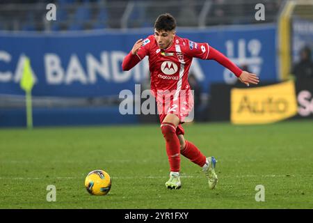 Alessandro bianco dell'AC Monza durante la quattordicesima partita di calcio di serie A tra Como e Monza, allo Stadio Comunale Giuseppe Sinigaglia di Como, Italia - sabato 30 novembre 2024. Sport - calcio (foto AC Monza/LaPresse di Studio Buzzi) Foto Stock