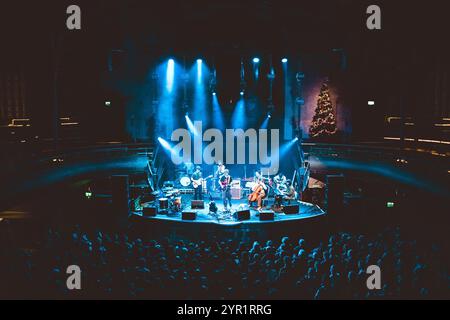 Bill Ryder-Jones alla Manchester Albert Hall, 01.12.2024 Foto Stock