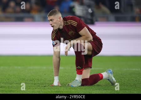 Roma, Italia. 2° dic, 2024. Artem Dovbyk della Roma reagisce durante la partita di campionato italiano di serie A tra AS Roma e Atalanta BC il 2 dicembre 2024 allo Stadio Olimpico di Roma. Crediti: Federico Proietti / Alamy Live News Foto Stock