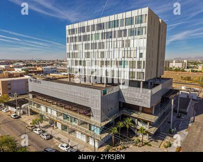 Celtara cima, che fa parte dell'ospedale cima e della torre medica cima, immobiliare a vado del Río a Hermosillo in Messico. (Foto: Luis Gutierrez / NortePhoto) Celtara cima que forma parte de Hospital cima y torre medica cima, bienes raices en el vado del rio en Hermosillo Messico. (Foto: Luis Gutierrez / NortePhoto) Foto Stock