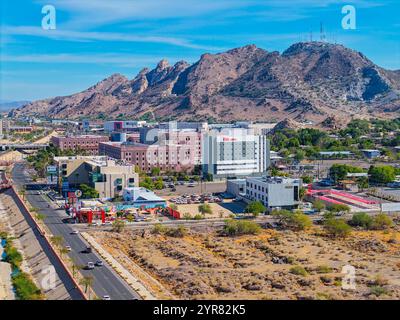 Hotel ibis, edifici, affitto, aziende, uffici, immobili a vado del Rio a Hermosillo, Messico. (Foto di Luis Gutierrez / NortePhoto) Hotel Ibis , Edificios, renta, negocios, oficinas, bienes raices en el vado del Rio en Hermosillo Messico. (Foto por Luis Gutierrez / NortePhoto) Foto Stock