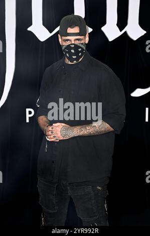 Dannero bei der Premiere des Kinofilms Nosferatu - Der Untote im Zoo Palast. Berlino, 02.12.2024 *** Dannero alla prima del film Nosferatu i non morti allo Zoo Palast di Berlino, 02 12 2024 foto:XF.xKernx/xFuturexImagex nosferatu 4205 Foto Stock