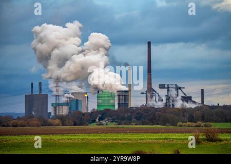 Hüttenwerke Krupp-Mannesmann, HKM a Duisburg-Hüttenheim, 2 altiforni, cokeria, nube di tempra, a sinistra la centrale a gas, co Foto Stock