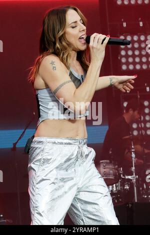 Melanie C - Brighton Pride Festival - Fabuloso - 6 agosto 2023 BANG MEDIA INTERNATIONAL FAMOUS PICTURES 28 HOLMES ROAD LONDRA NW5 3AB TEL +44 (0) 207 284 1074 EMAIL pictures@famous.uk.com Foto Stock