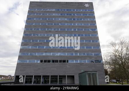 Lovanio, Belgio. 3 dicembre 2024. Questa foto è scattata durante la cerimonia di insediamento e giuramento del nuovo consiglio provinciale della provincia di Vlaams-Brabante martedì 03 dicembre 2024 a Lovanio. BELGA FOTO NICOLAS MAETERLINCK credito: Belga News Agency/Alamy Live News Foto Stock