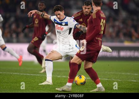 Nicolo Zaniolo dell'Atalanta BC durante la partita di serie A tra AS Roma e Atalanta BC allo stadio Olimpico di Roma (Italia), 2 dicembre 2024. Foto Stock