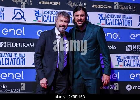 Milano, Italia. 2 dicembre 2024. (R-L) Maurizio Ganz e Cristian Zaccardo visti sul Red Carpet durante il Gran Gal? Del calcio 2024 Oscar del calcio Awards AIC al Superstudio Maxi crediti: dpa/Alamy Live News Foto Stock