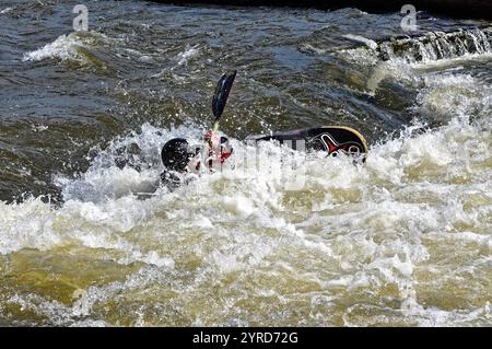 Trója, vodní kanál a Stromovka / Troia, canale d'acqua e Stromovka Foto Stock