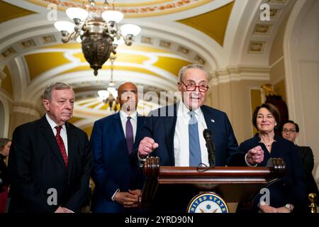 Washington, Stati Uniti. 3 dicembre 2024. Il leader della maggioranza del Senato Chuck Schumer, D-NY, parla durante una conferenza stampa dopo i pranzi settimanali del Senato al Campidoglio degli Stati Uniti a Washington, DC, martedì 3 dicembre 2024. Foto di Bonnie Cash/UPI credito: UPI/Alamy Live News Foto Stock