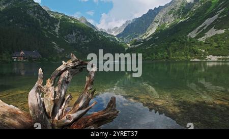 Lago Poprad nelle montagne degli alti Tatra Foto Stock